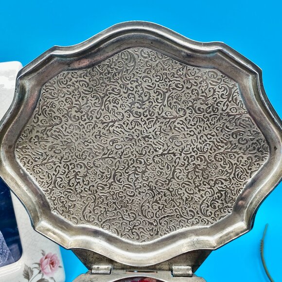 SOLD***Jewelry Box, trinket box, vintage silver-plated Dieu Et Mon Droit - Picture 8 of 14